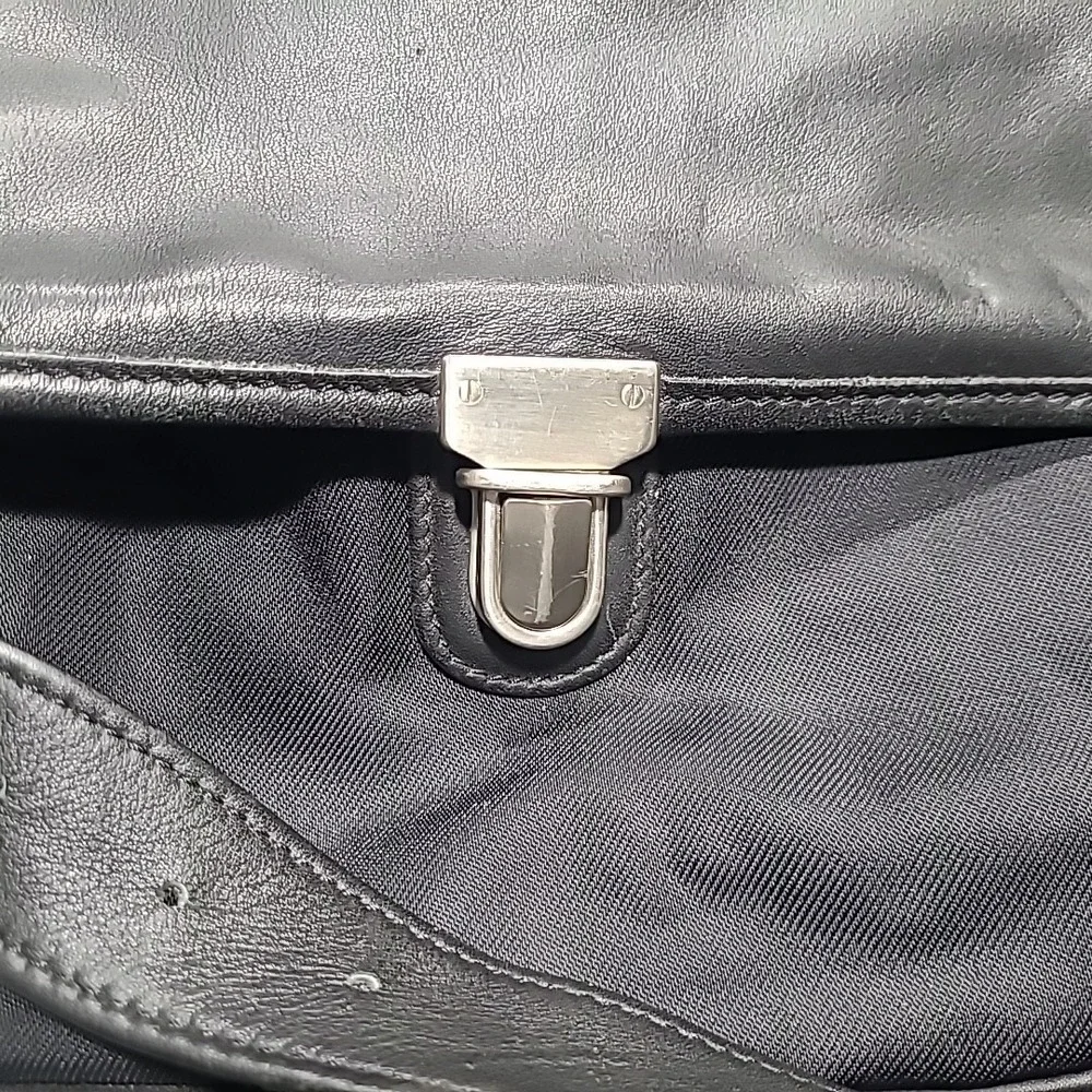 Coach vtg black
